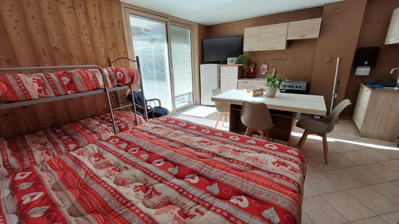 Residenze Vezza - La Corteccia- Appartement Vezza dʼOglio Buitenkant foto