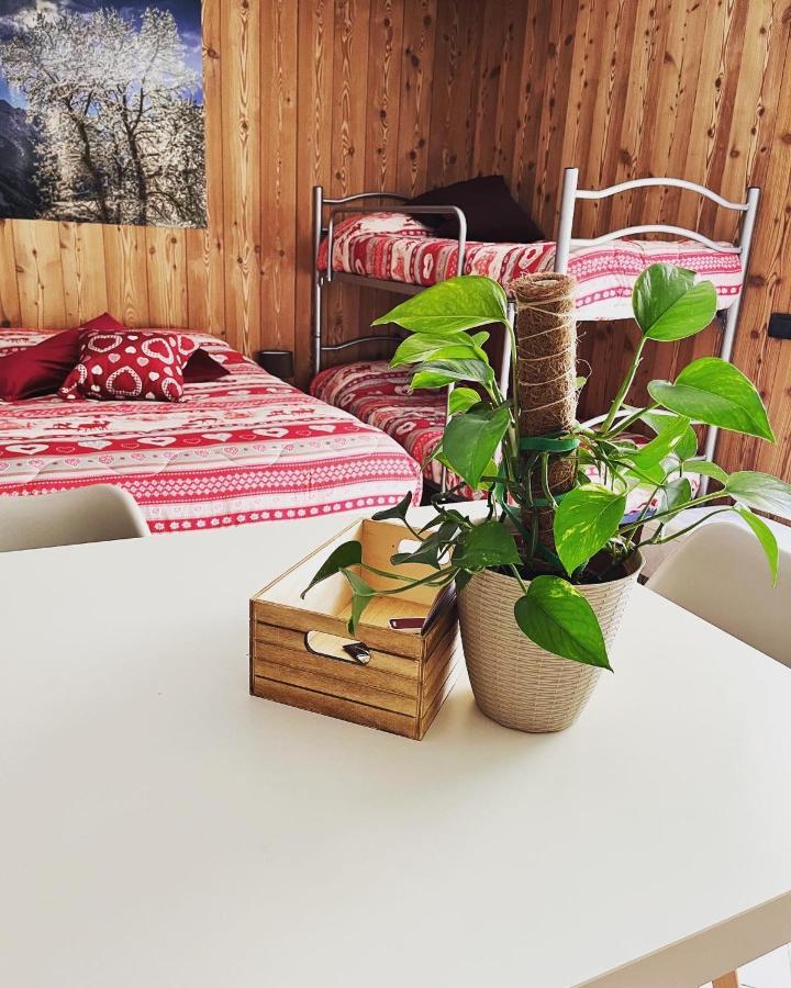 Residenze Vezza - La Corteccia- Appartement Vezza dʼOglio Buitenkant foto