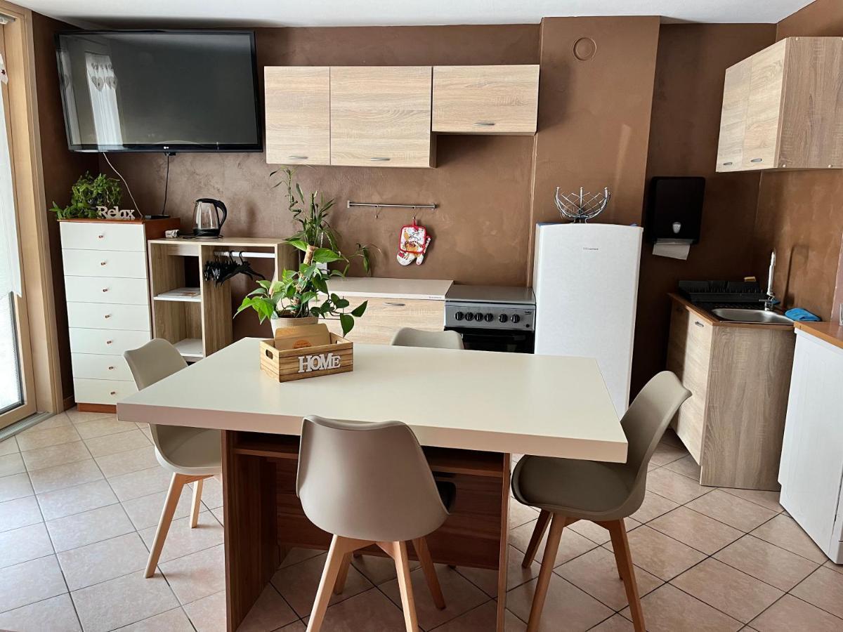 Residenze Vezza - La Corteccia- Appartement Vezza dʼOglio Buitenkant foto