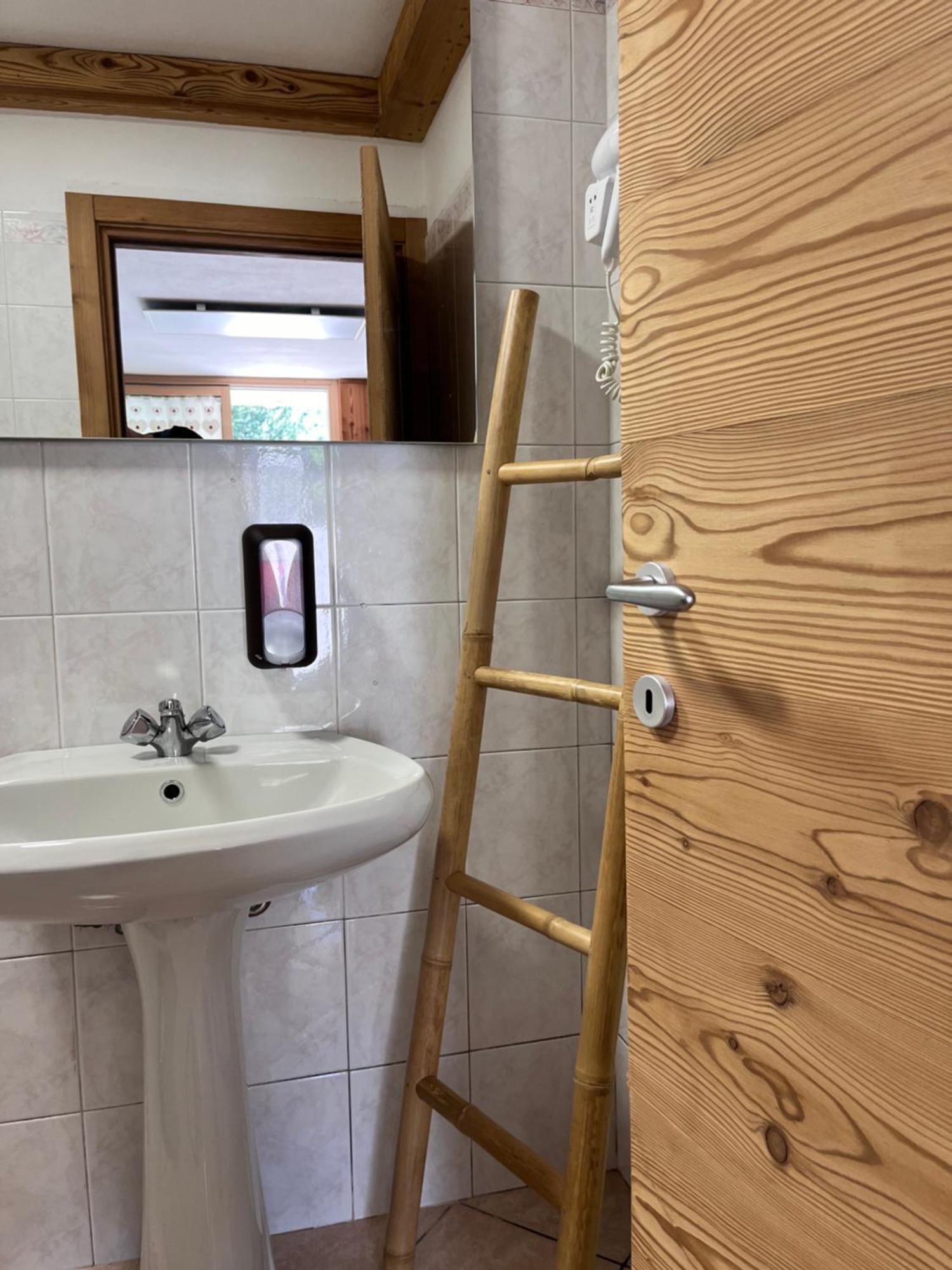 Residenze Vezza - La Corteccia- Appartement Vezza dʼOglio Buitenkant foto